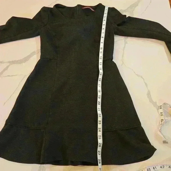 Comptoir Des Cotonniers Long Sleeve Stretch Ruffle Mini Dress Gray Size Small - Picture 9 of 10